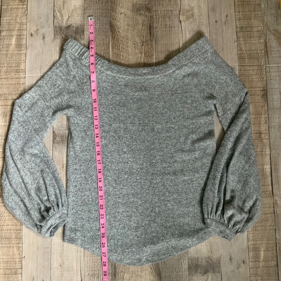 Anthropologie Saturday Sunday Off Shoulder Grey Soft Cloud Fleece Tunic Top SZ S - Picture 10 of 12